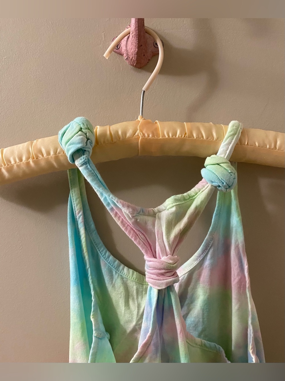 Orlando Tie-Dye Tank Top - Picture 5 of 6